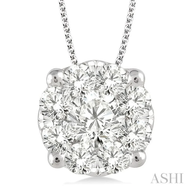 2 Ctw Lovebright Round Cut Diamond Pendant in 14K White Gold with Chain