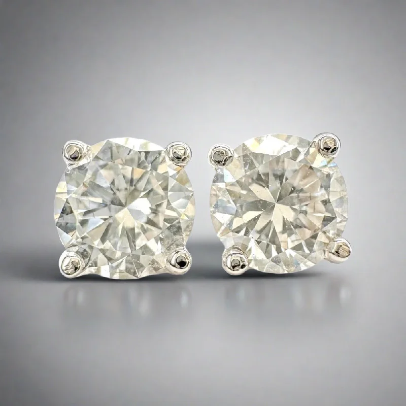 14K W Gold 0.71ctw F/VS1 Lab-Created Diamond Earrings