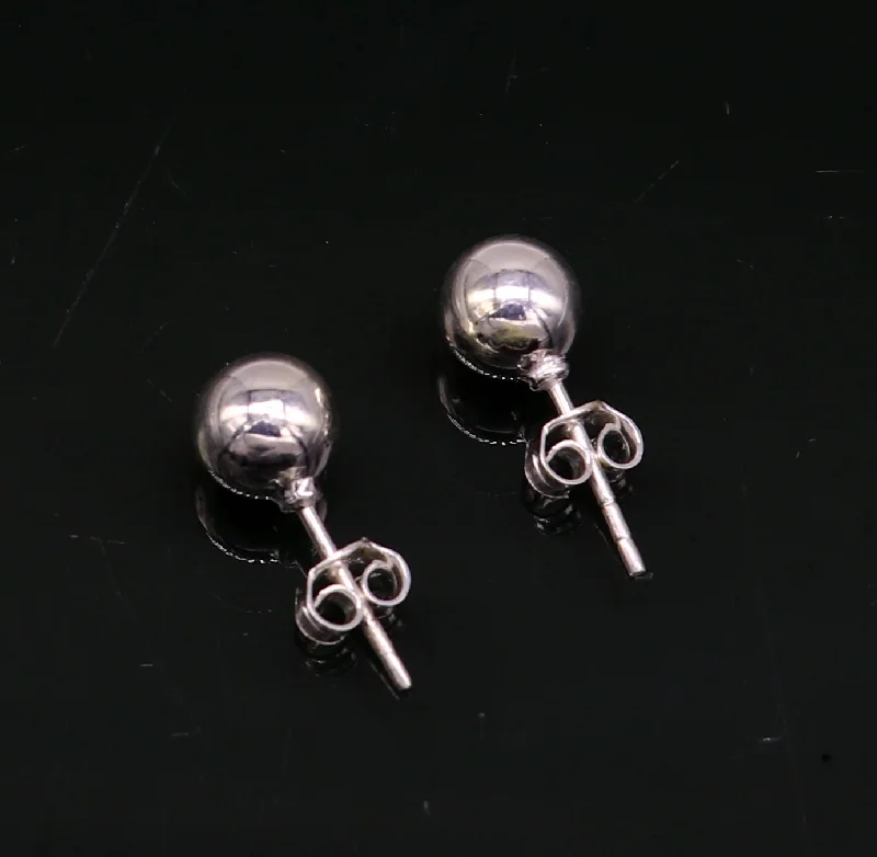 7 mm solid 925 sterling silver ball stud earring, fabulous daily use stud new fancy jewelry India, best gifting light weight stud ear662