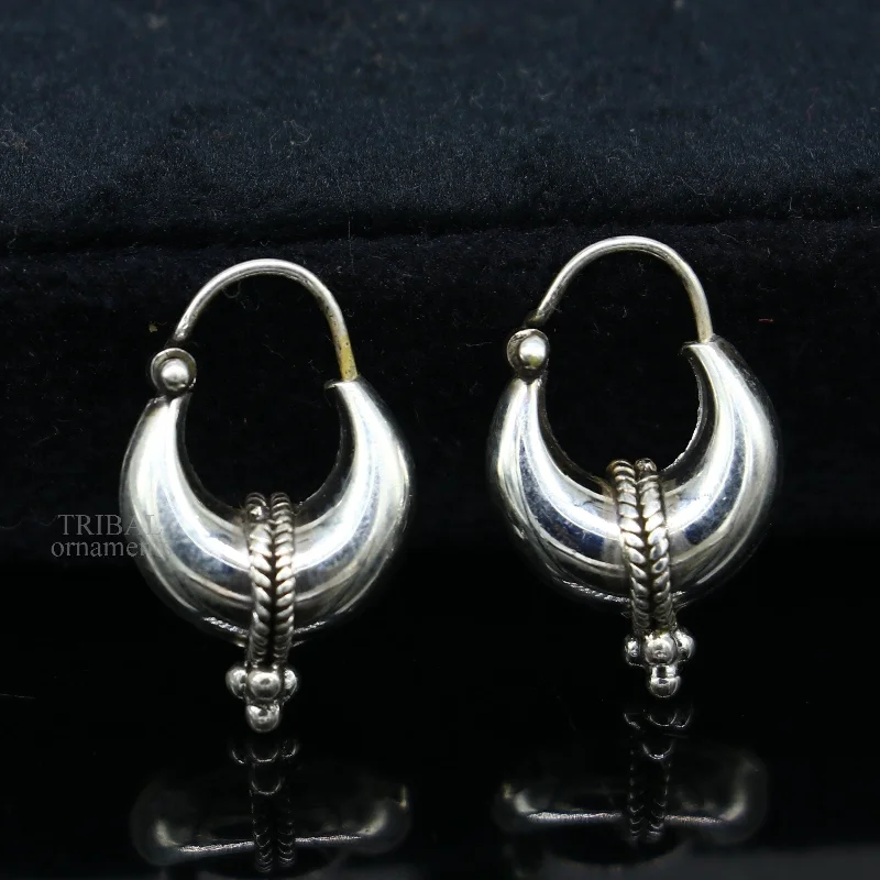 925 sterling silver Handmade vintage ethnic style hoops earrings Kundal unisex tribal stylish unique Bali jewelry from India ear1223