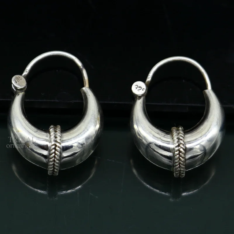 925 sterling silver Handmade vintage ethnic style hoops earrings Kundal unisex tribal stylish unique Bali jewelry from India ear1226