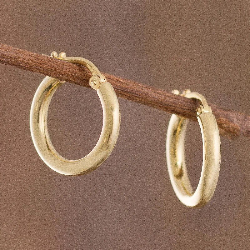 Classic Sheen 18k Gold Plated Sterling Silver Hoop Earrings from Peru