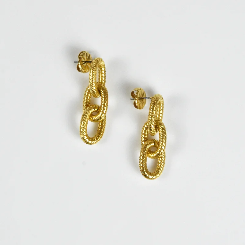 Etched Chain Link Earrings