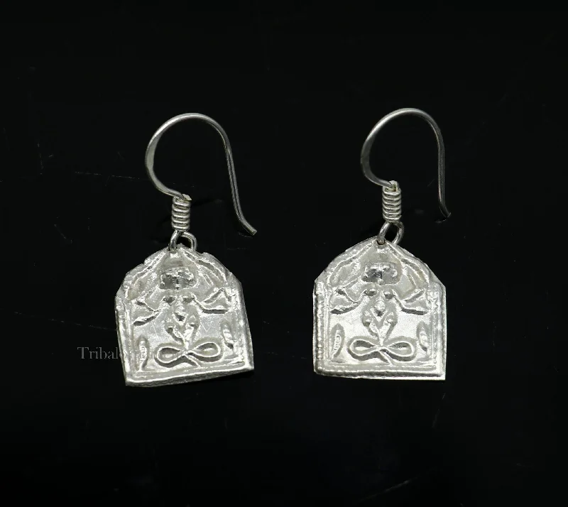 Light weight 925 sterling silver excellent customized traditional indian style hoops earring, amazing tribal ethnic earring ear956