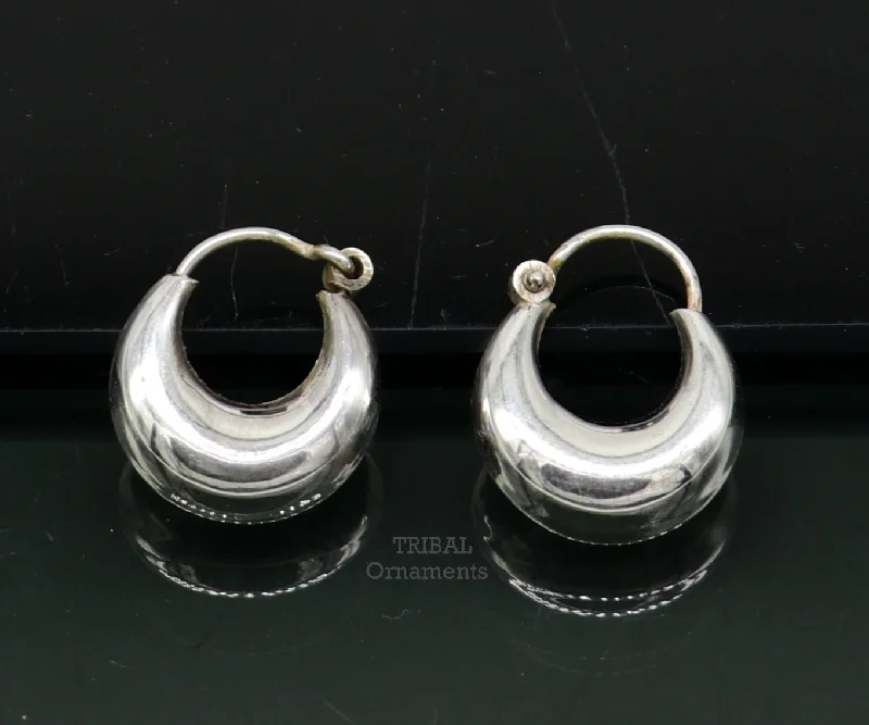 Vintage Design 925 sterling silver fabulous hoops earring, tribal kundal earring from Rajasthan India, best gifting unisex jewelry ear1246