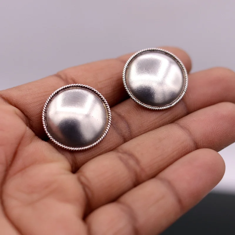 Vintage design 925 sterling silver plain style handmade round design fabulous Stud earrings tribal jewelry from Rajasthan india  s523