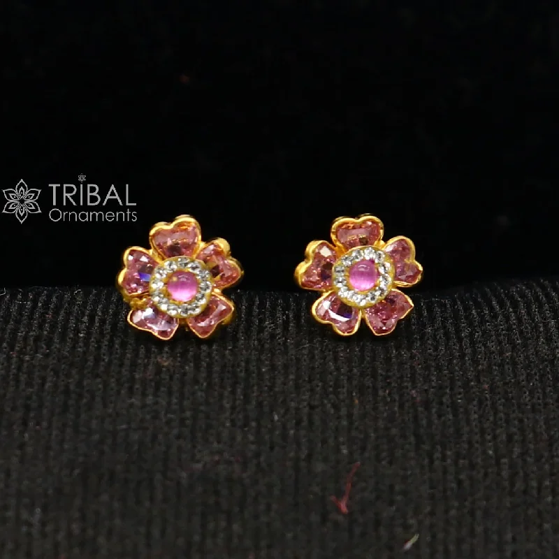 14kt yellow gold handmade fabulous orange Stone excellent vintage flower design stud earrings pair unisex jewelry er176