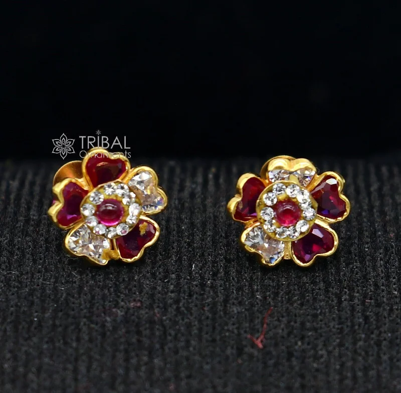 14kt yellow gold handmade fabulous orange Stone excellent vintage flower design stud earrings pair unisex jewelry er177