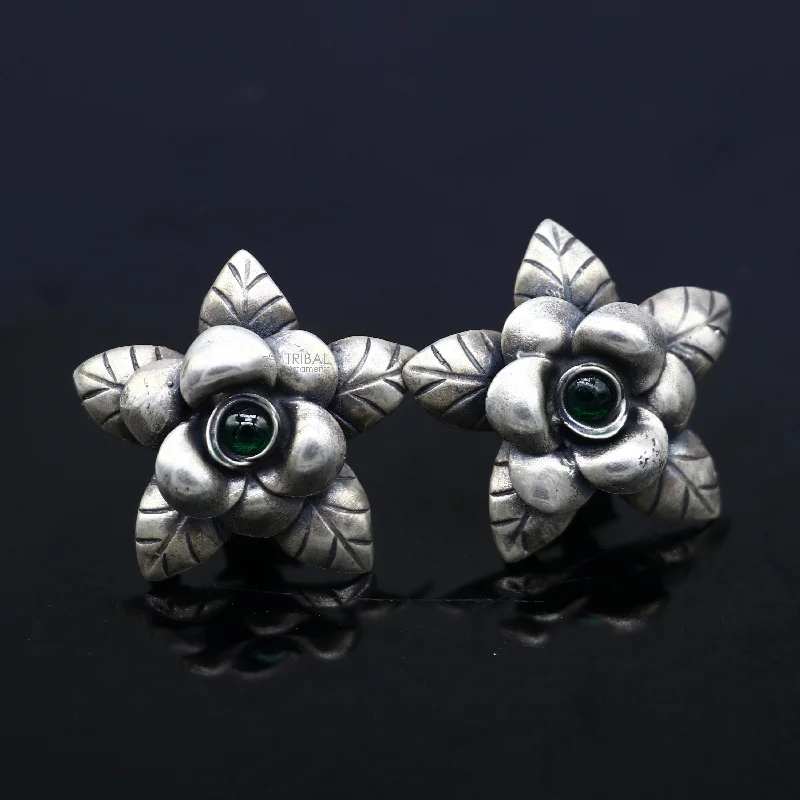 925 sterling silver handmade floral design Stud earring with green stone fancy girl's earring brides jewelry from india S1253