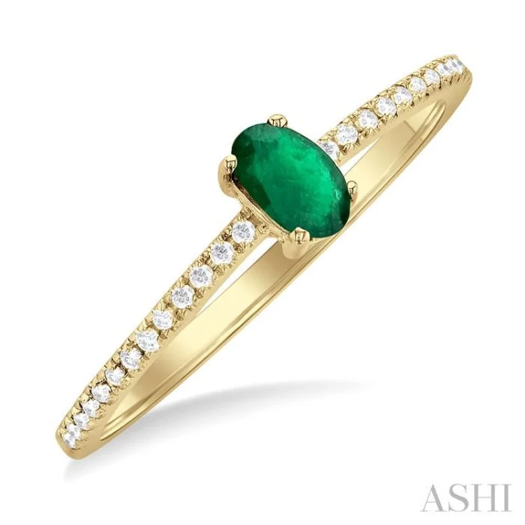 1/10 ctw Petite 5x3 MM Oval Cut Emerald and Round Cut Diamond Precious Fashion Ring in 10K Yellow Gold