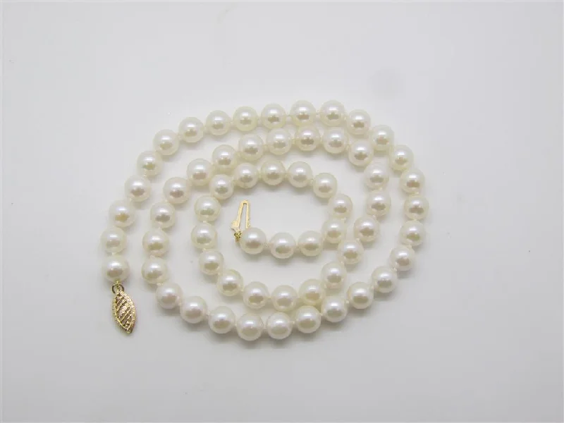 Pearl Necklace