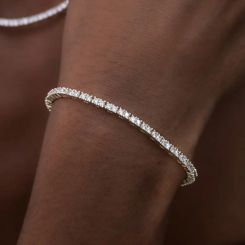 Diamond Tennis Bracelet in Yellow Gold- 2mm