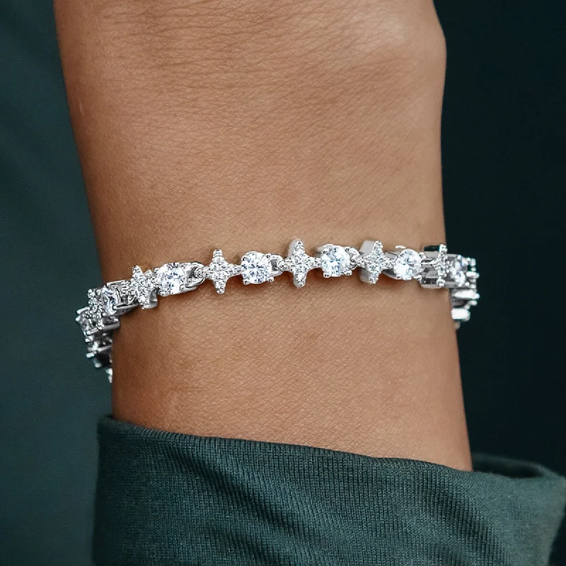 Round Stone Star Tennis Bracelet in White Gold